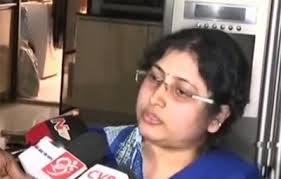 chakri wife sravani,studio,mahith,police complaint  చక్రి కుటుంబంలో కొనసాగుతున్న ఆరోపణల పర్వం..!